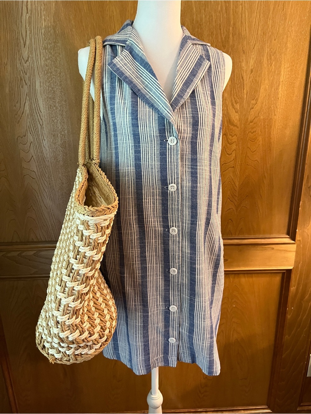 Sz S Lulus Spend the Time Blue Striped Sleeveless Button-Up Shift Dress